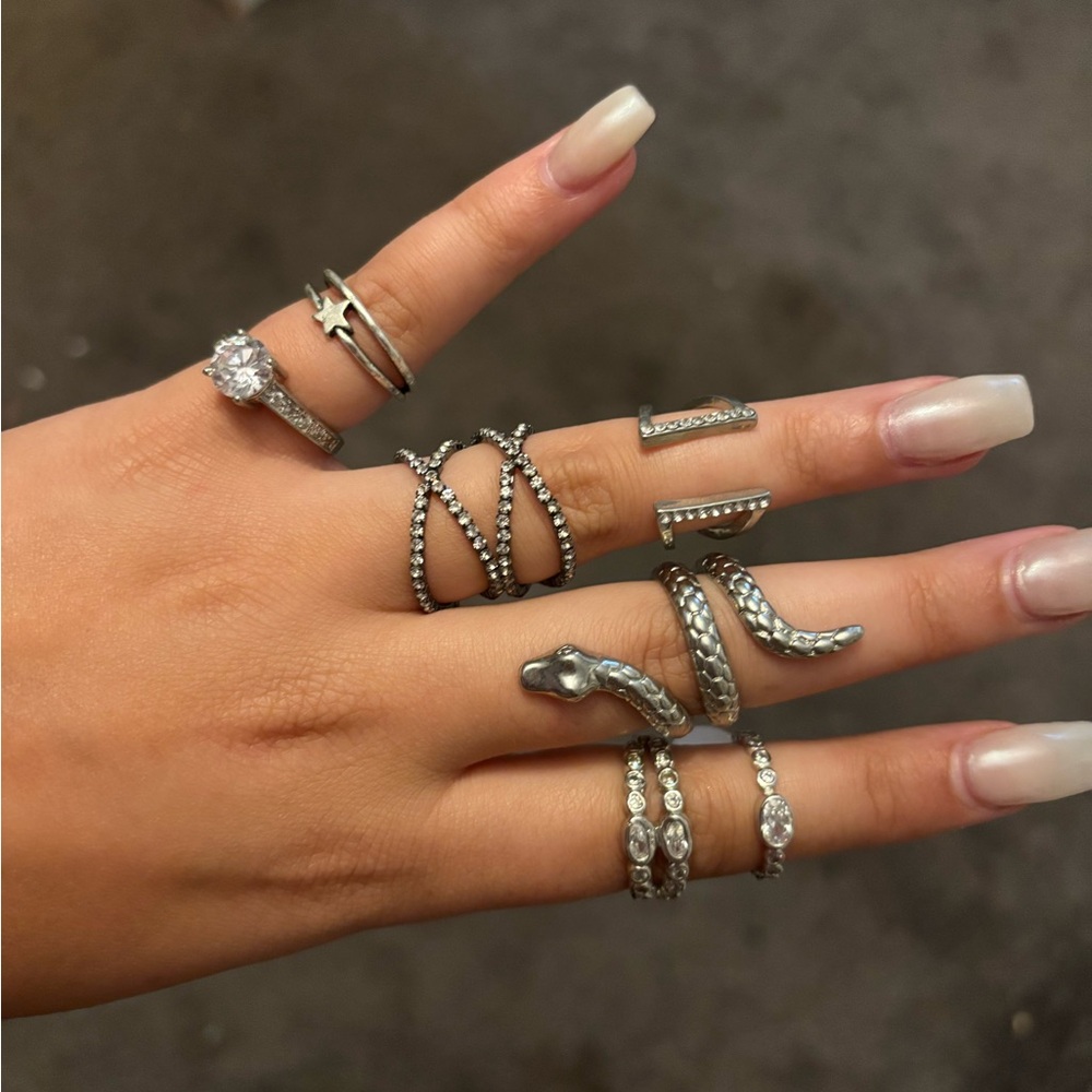 MISCELLANEOUS RINGS - Picture 2 of 8